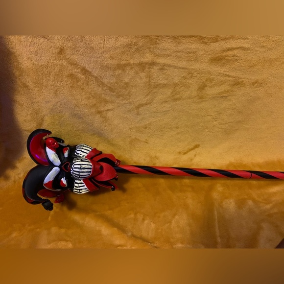 Twister Jester Cane - Picture 3 of 4